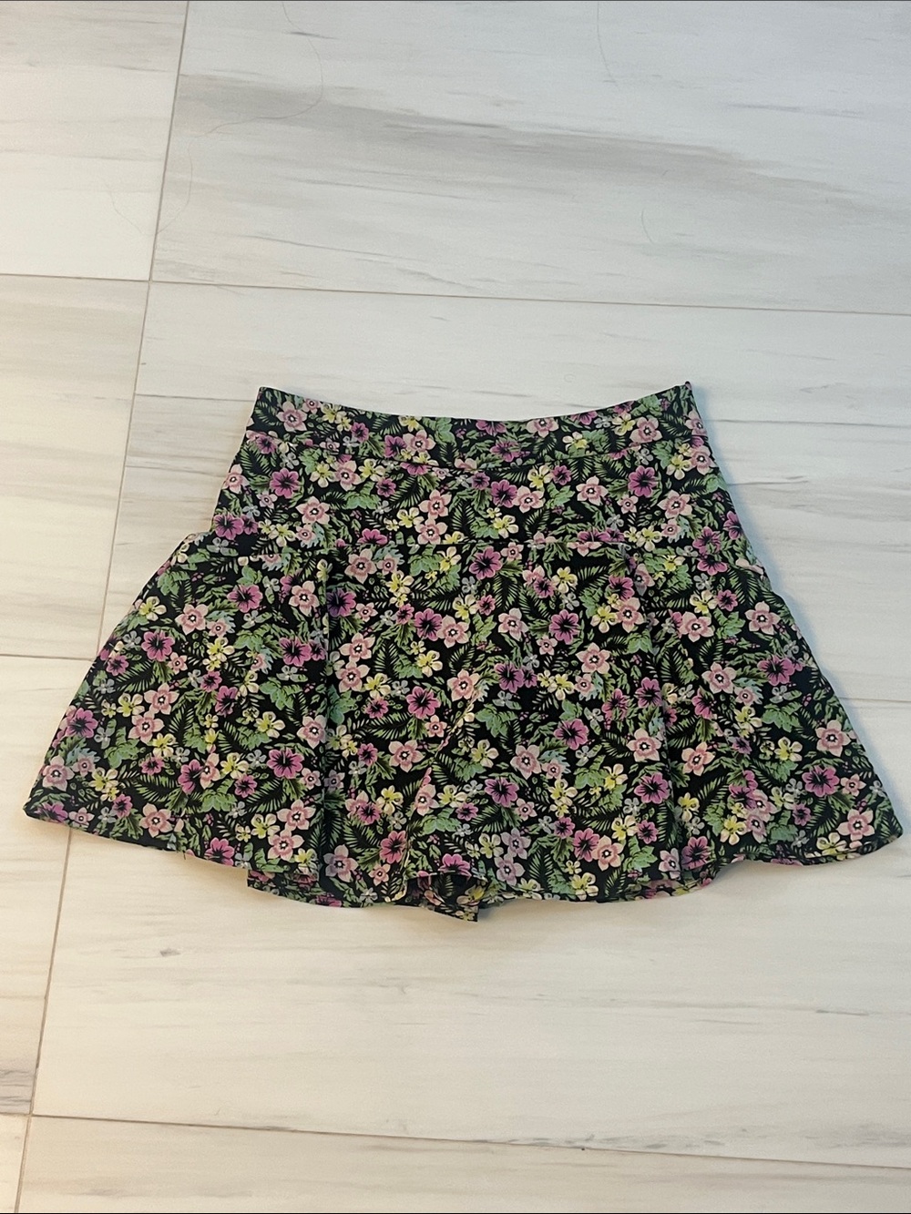 Zara Floral A-Line Mini Skort